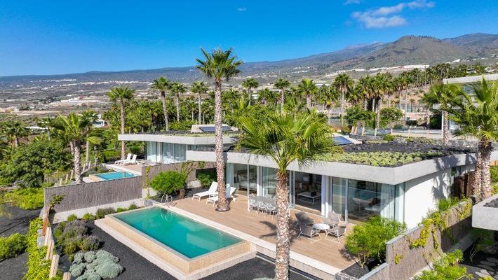 3 Bedroom Villa with Ocean Views and a Private Swimming pool Los Jardines de Abama Suites & Villas Hotel Tenerife 3 Bedroom Villa with Ocean Views and a Private Swimming pool Los Jardines de Abama Suites & Villas Hotel Tenerife